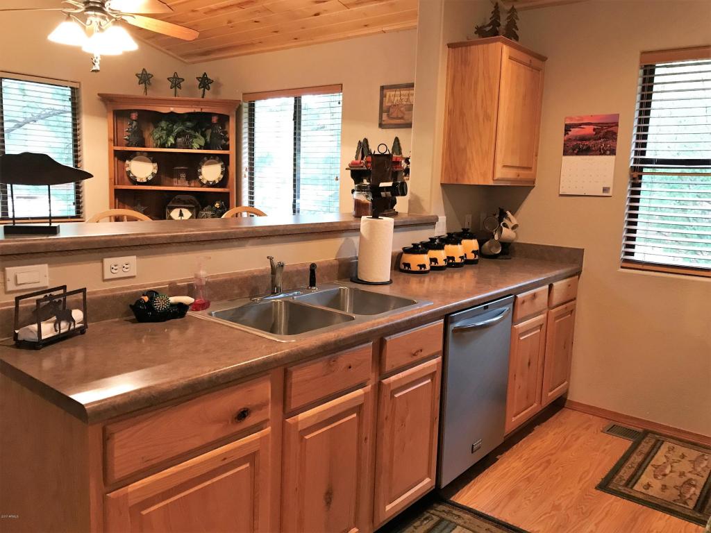 2654 Lodge Loop, Overgaard, AZ 85933 photo 7