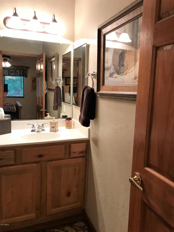 2654 Lodge Loop, Overgaard, AZ 85933 photo 16