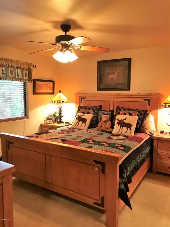 2654 Lodge Loop, Overgaard, AZ 85933 photo 14