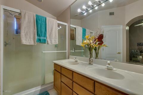855 N Quail Ln, Gilbert, AZ 85233 photo 17