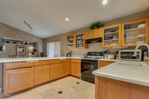 855 N Quail Ln, Gilbert, AZ 85233 photo 11
