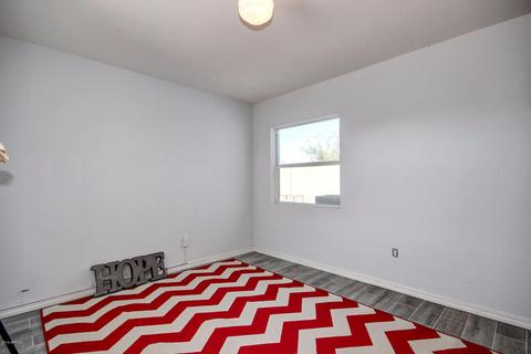 1329 E Taylor St, Phoenix, AZ 85006 photo 21
