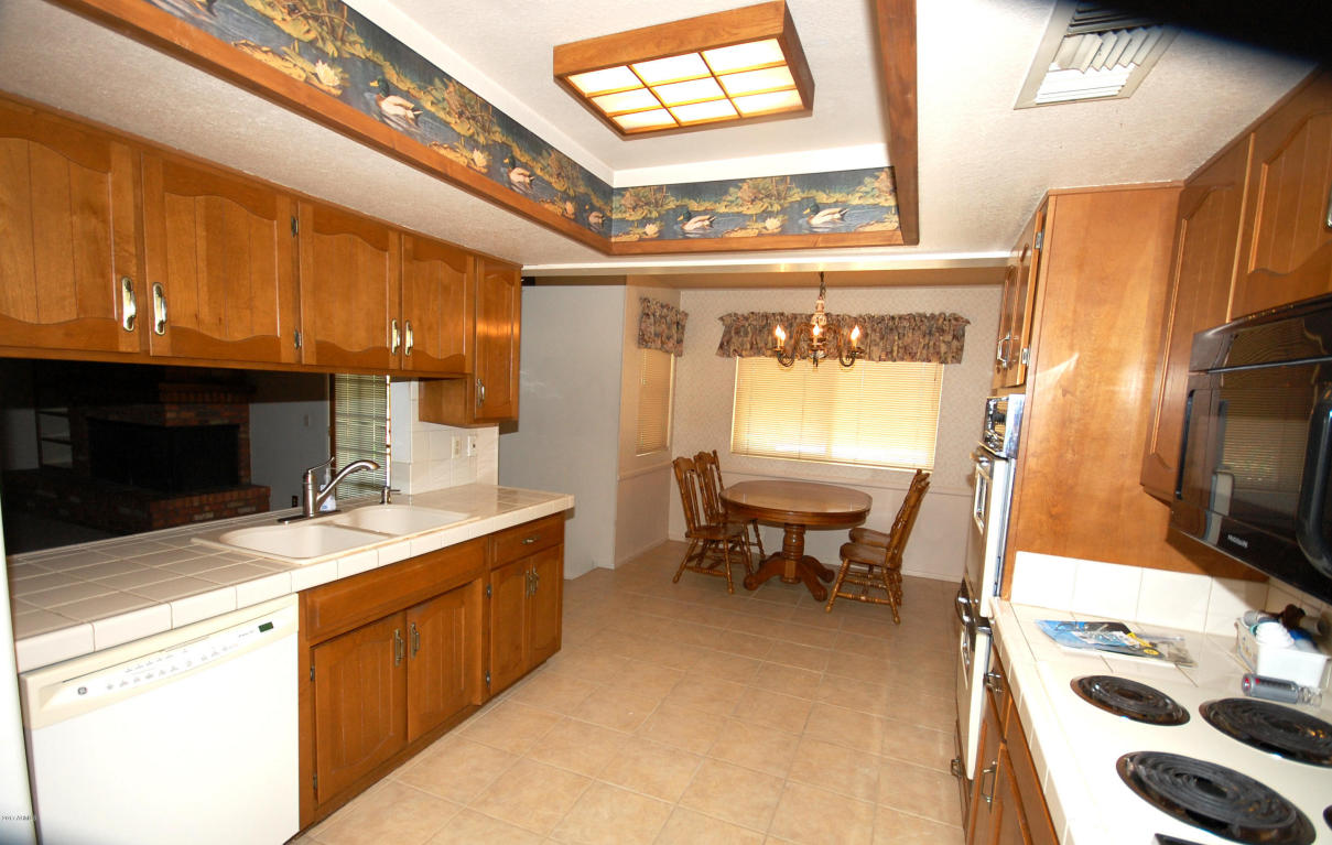 1709 E Huber St, Mesa, AZ 85203 photo 4