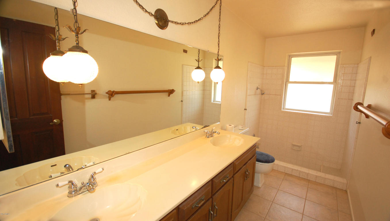 1709 E Huber St, Mesa, AZ 85203 photo 9