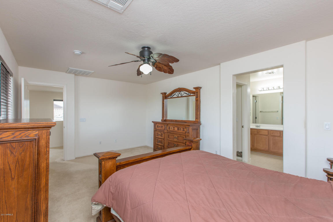 1950 S Falcon Dr, Gilbert, AZ 85295 photo 17