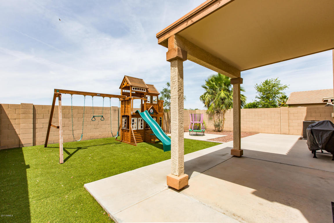 1950 S Falcon Dr, Gilbert, AZ 85295 photo 25