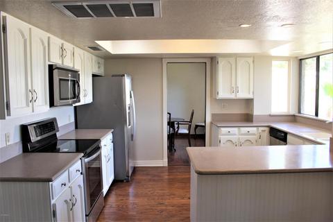 2626 E Acoma Dr, Phoenix, AZ 85032 photo 10