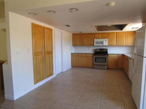 2130 E Concorda Dr, Tempe, AZ 85282 photo 7