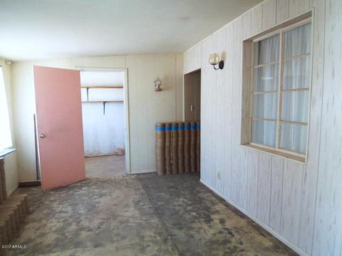 830 Echo Ln, Phoenix, AZ 85020 photo 10