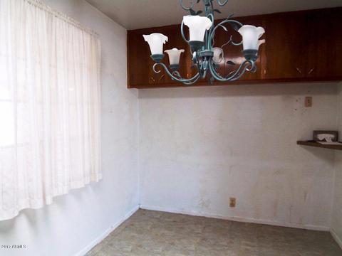 830 Echo Ln, Phoenix, AZ 85020 photo 5