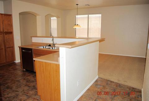 4020 E Sundance Ct, Gilbert, AZ 85297 photo 13