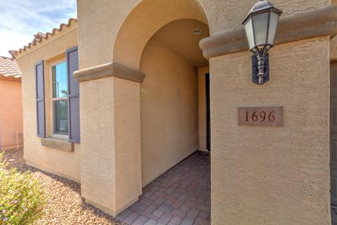 1696 E Dubois Ave, Gilbert, AZ 85298 photo 4