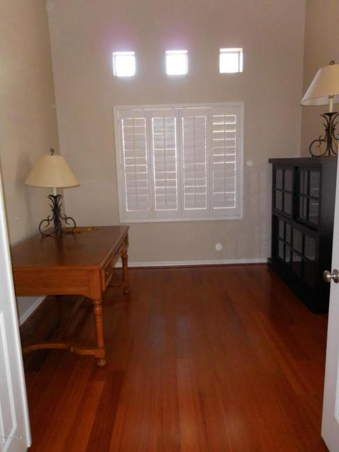 5238 Estevan Rd, Phoenix, AZ 85054 photo 13