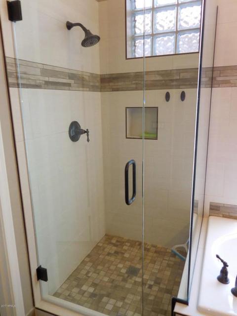 5238 Estevan Rd, Phoenix, AZ 85054 photo 9