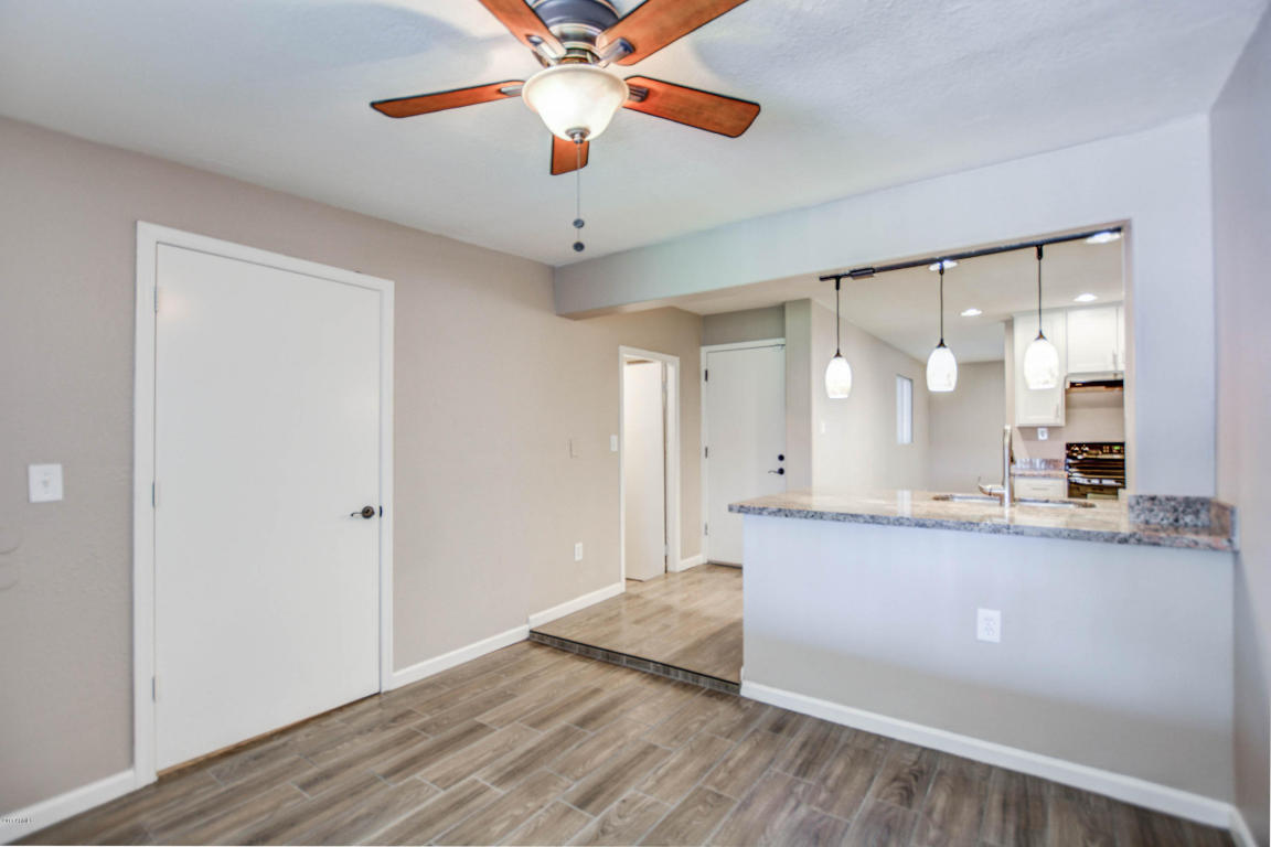 2843 E Palm Ln, Phoenix, AZ 85008 photo 8