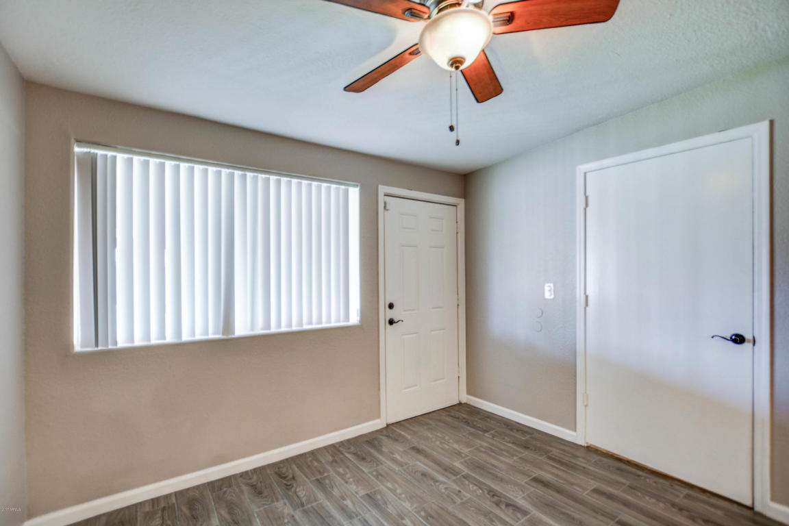 2843 E Palm Ln, Phoenix, AZ 85008 photo 9