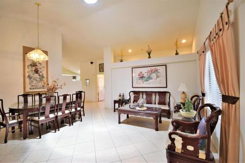 5720 E Jacaranda St, Mesa, AZ 85205 photo 8
