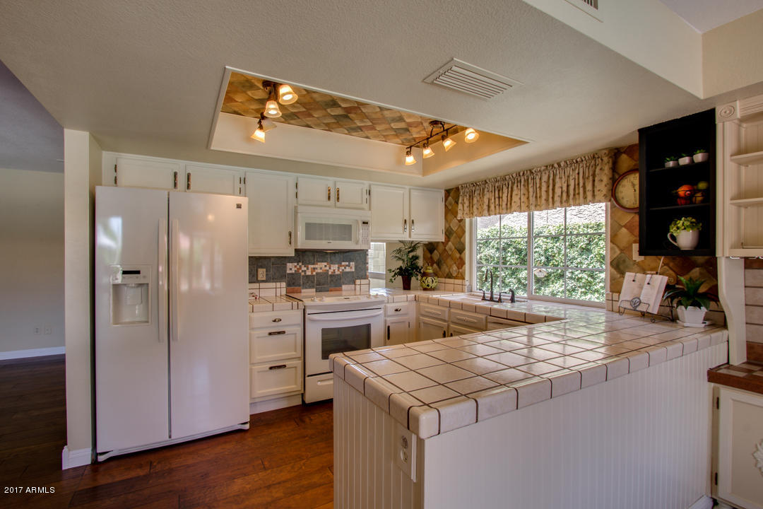 1834 E Redfield Rd, Phoenix, AZ 85022 photo 13