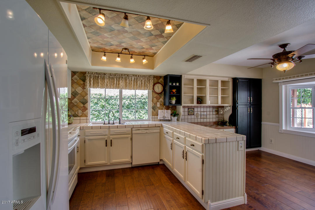 1834 E Redfield Rd, Phoenix, AZ 85022 photo 11