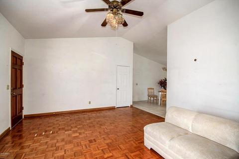 1033 E Granada Ave, Apache Junction, AZ 85119 photo 6
