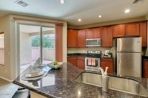 869 S Pheasant Dr, Gilbert, AZ 85296 photo 6