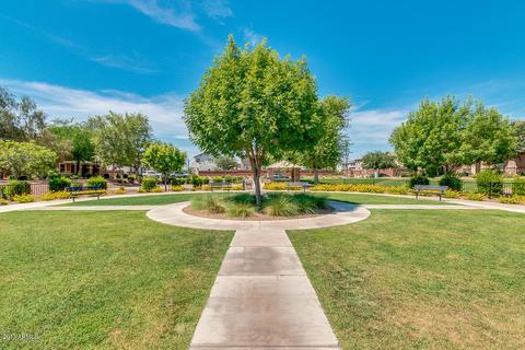 869 S Pheasant Dr, Gilbert, AZ 85296 photo 29