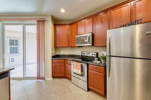 869 S Pheasant Dr, Gilbert, AZ 85296 photo 8
