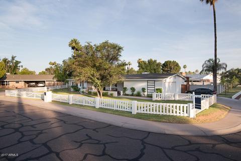 3421 N 47th Pl, Phoenix, AZ 85018 photo 2