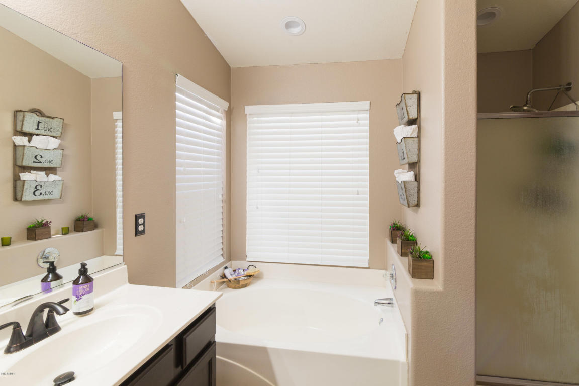 1410 E Maldonado Dr, Phoenix, AZ 85042 photo 16
