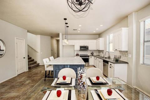 1861 E Patrick Ln, Phoenix, AZ 85024 photo 4