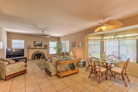 1207 W Sherri Dr, Gilbert, AZ 85233 photo 3