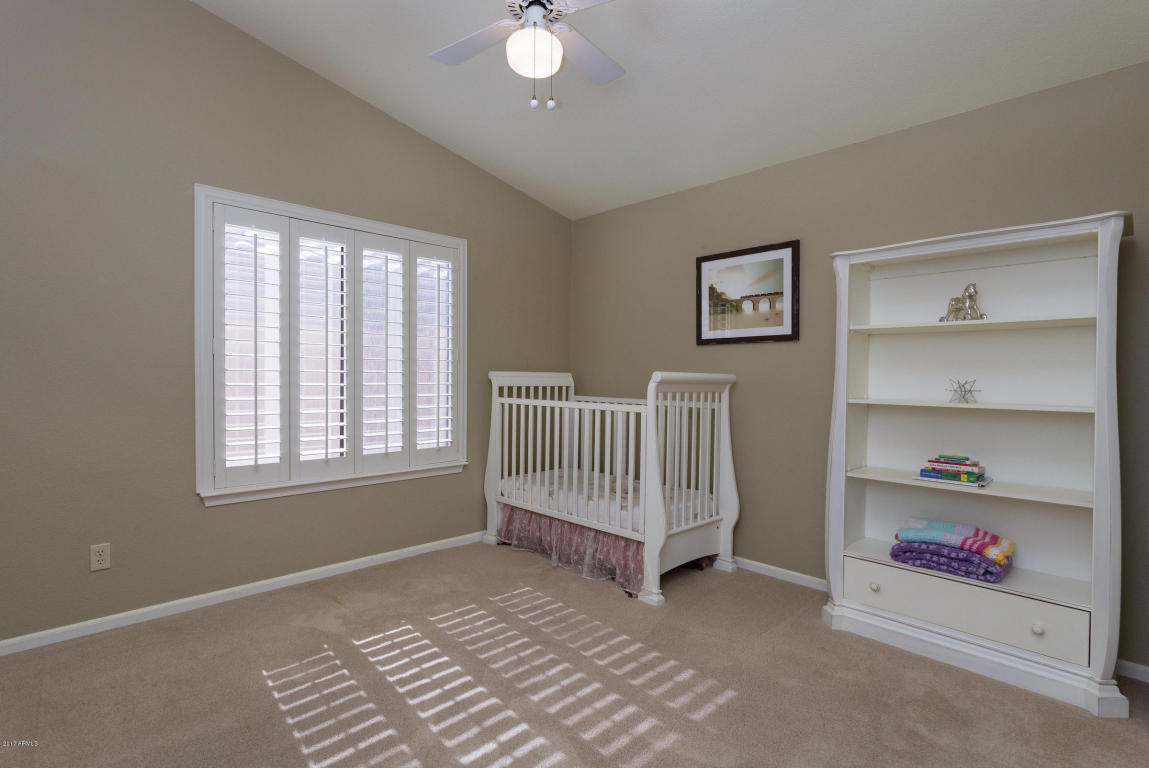 1001 W Sherri Dr, Gilbert, AZ 85233 photo 10