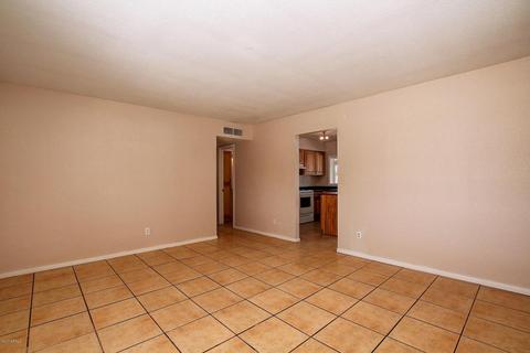 4334 E Grove St, Phoenix, AZ 85040 photo 5