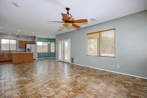 4450 E Warbler Ct, Gilbert, AZ 85297 photo 12
