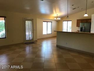 957 W Toltec Dr, Coolidge, AZ 85128 photo 4
