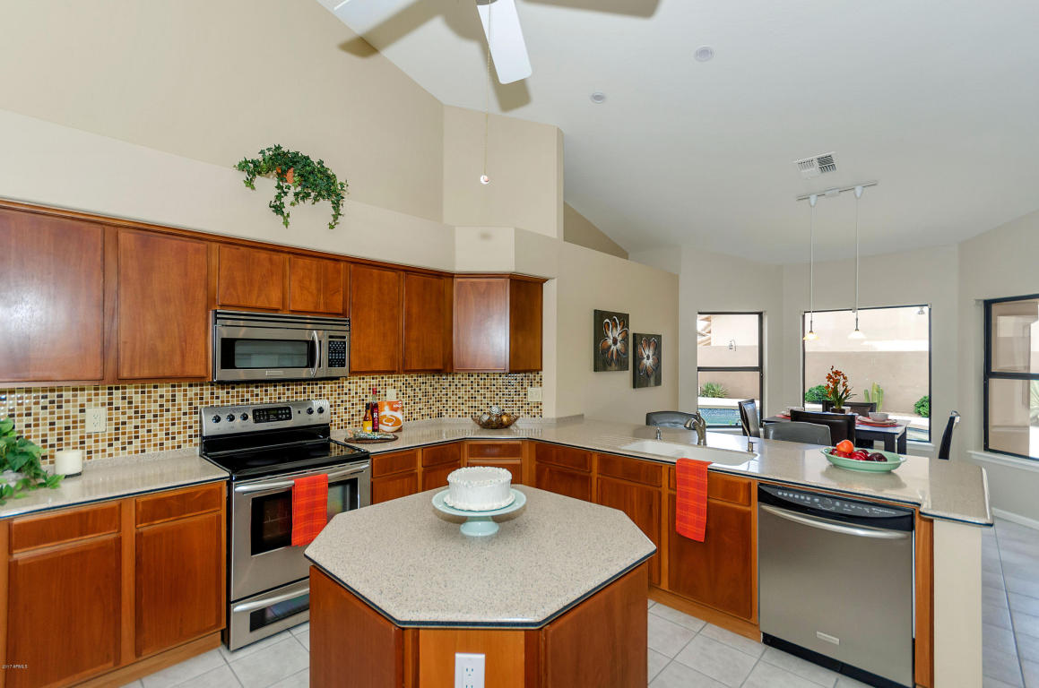2148 E Goldenrod St, Phoenix, AZ 85048 photo 4