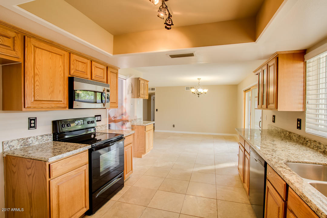 3420 E Campo Bello Dr, Phoenix, AZ 85032 photo 12