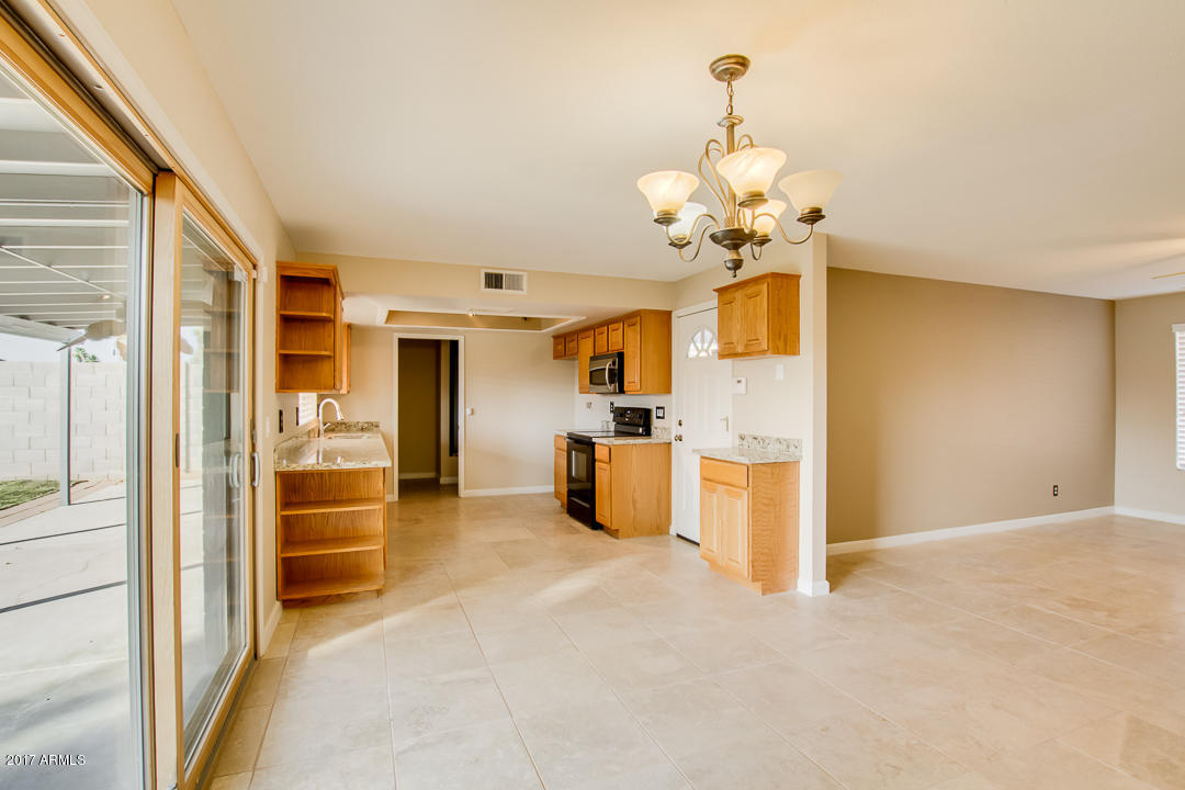 3420 E Campo Bello Dr, Phoenix, AZ 85032 photo 9