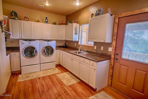2865 Cedar Cir, Overgaard, AZ 85933 photo 16
