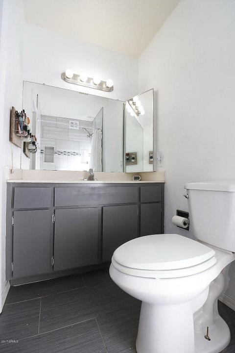 1820 E Sandra Ter, Phoenix, AZ 85022 photo 13