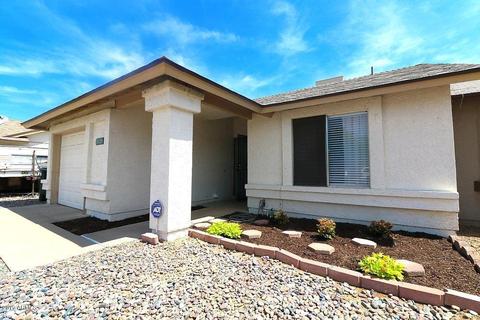 1820 E Sandra Ter, Phoenix, AZ 85022 photo 2