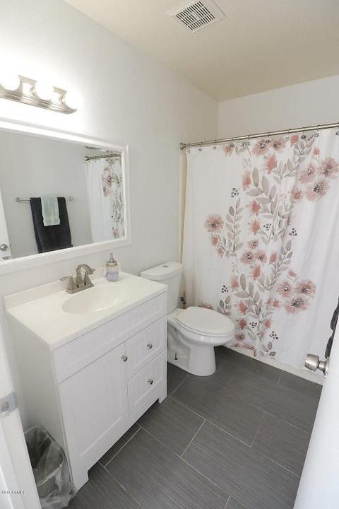 1820 E Sandra Ter, Phoenix, AZ 85022 photo 16