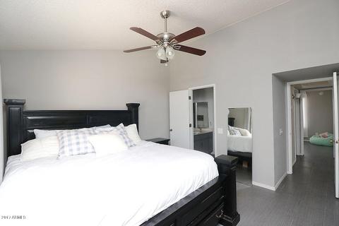 1820 E Sandra Ter, Phoenix, AZ 85022 photo 11