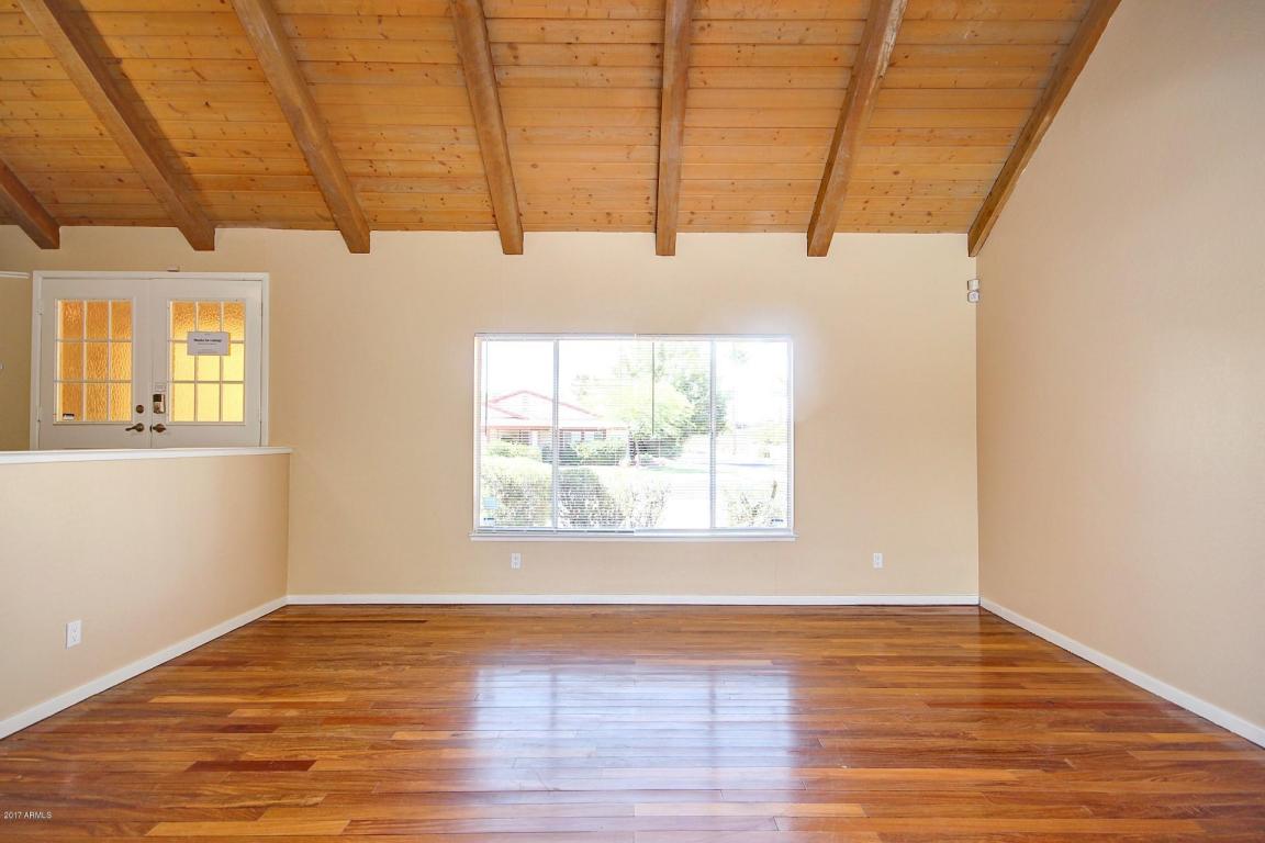 1941 E Crocus Dr, Phoenix, AZ 85022 photo 2