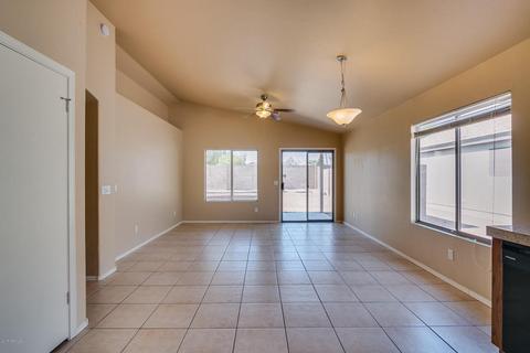 9952 E Dolphin Cir, Mesa, AZ 85208 photo 5