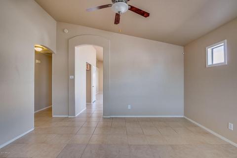 9952 E Dolphin Cir, Mesa, AZ 85208 photo 12
