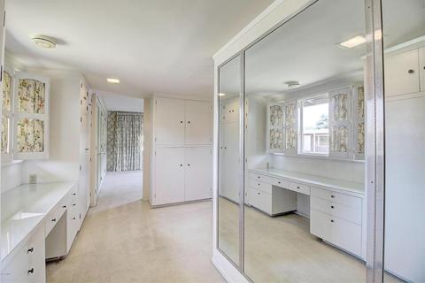 102 E Orangewood Ave, Phoenix, AZ 85020 photo 37