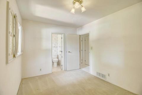102 E Orangewood Ave, Phoenix, AZ 85020 photo 29