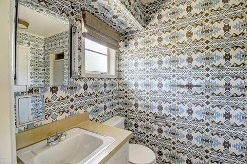 102 E Orangewood Ave, Phoenix, AZ 85020 photo 49