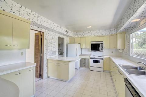 102 E Orangewood Ave, Phoenix, AZ 85020 photo 23